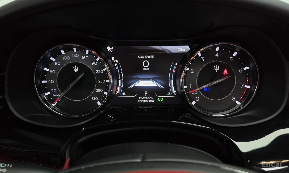 Фото 8 - Maserati Quattroporte