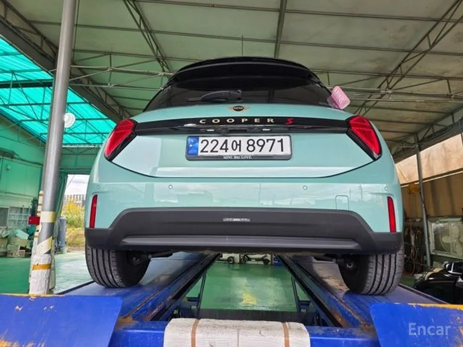 Фото 2 - Mini Cooper