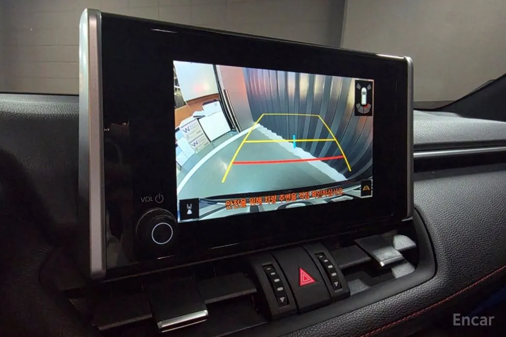 Фото 17 - Toyota RAV4