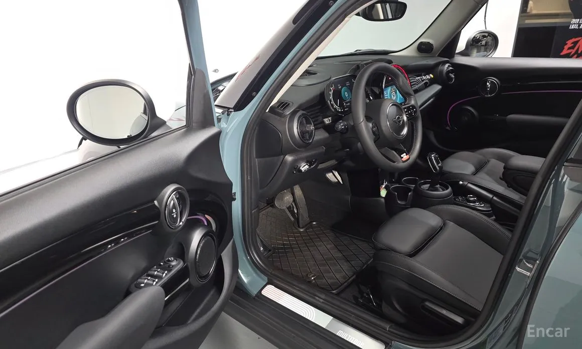 Фото 12 - Mini Cooper