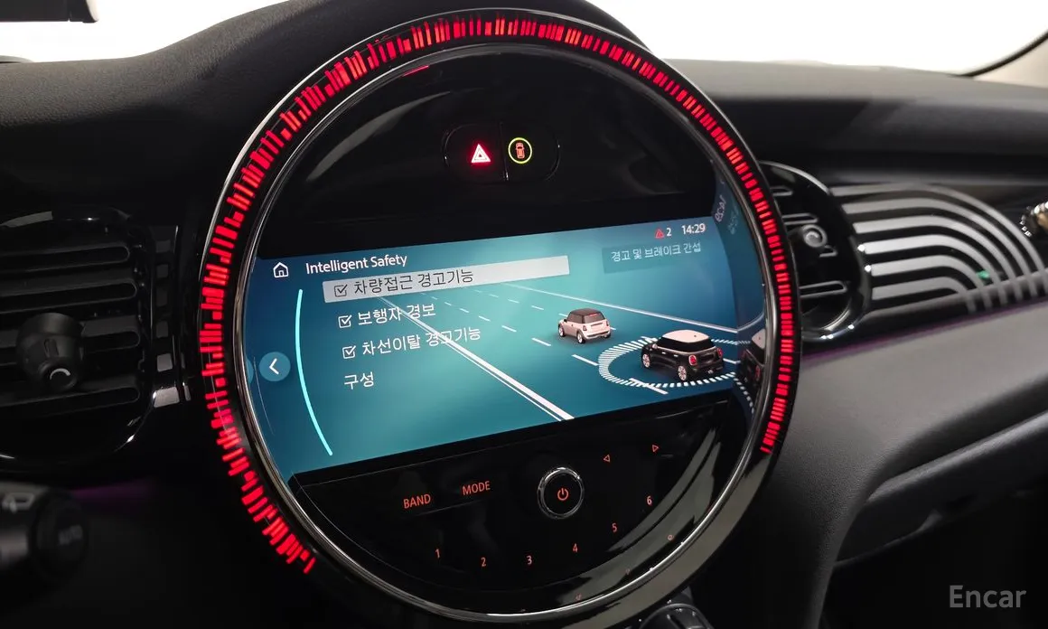 Фото 15 - Mini Cooper