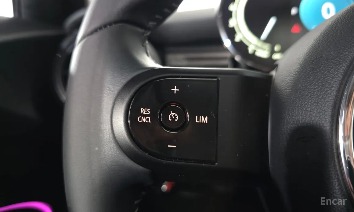 Фото 17 - Mini Cooper