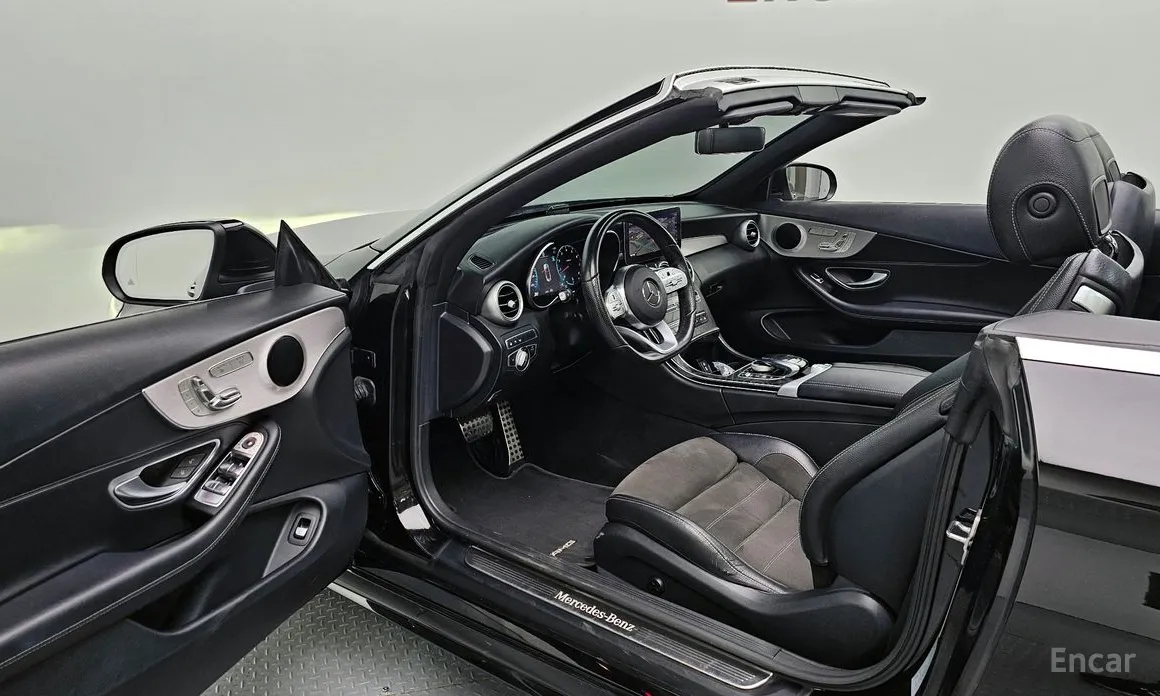 Фото 10 - Mercedes-Benz C-Class