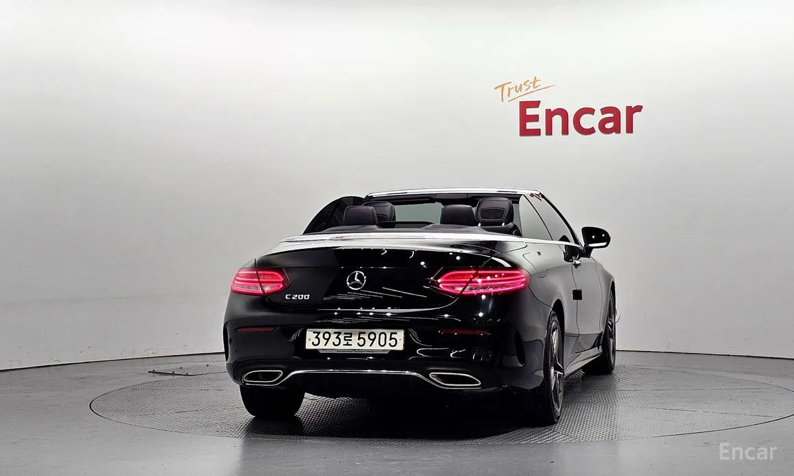 Фото 4 - Mercedes-Benz C-Class