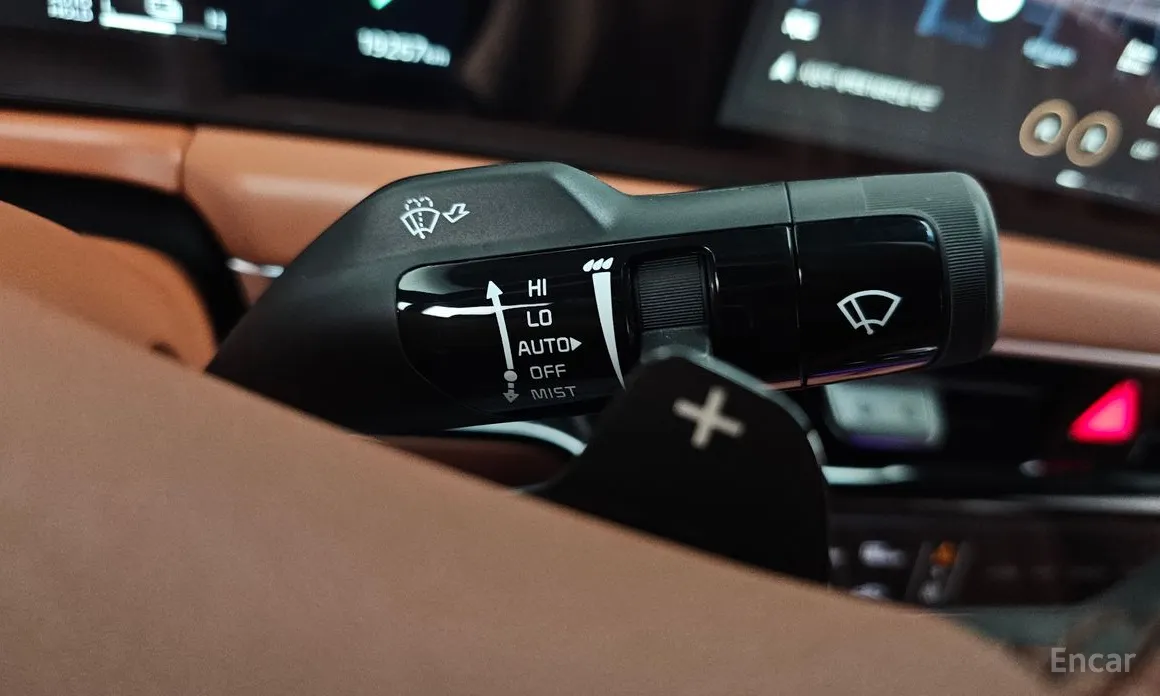 Фото 17 - Kia K8