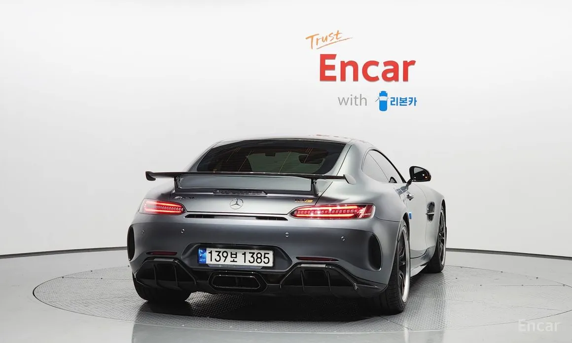 Фото 4 - Mercedes-Benz AMG GT