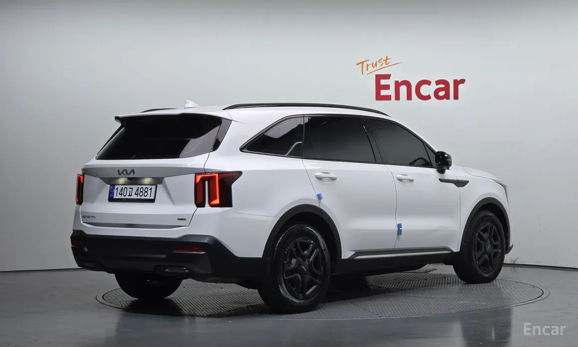 Фото 2 - Kia Sorento