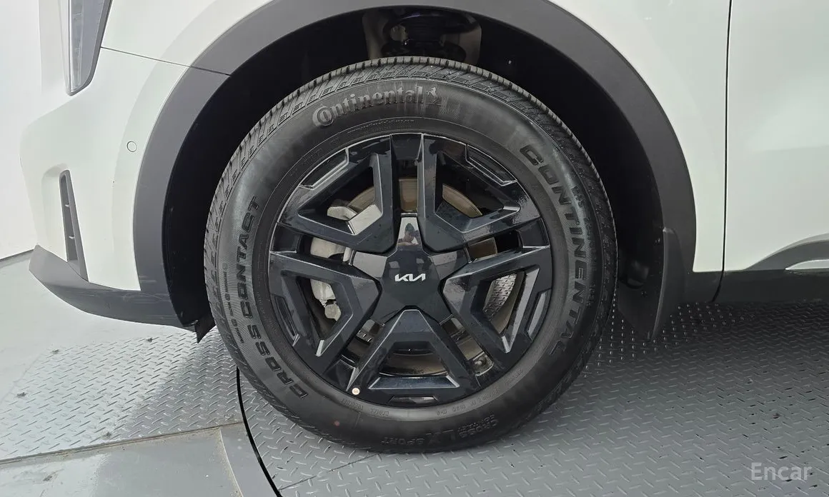 Фото 5 - Kia Sorento