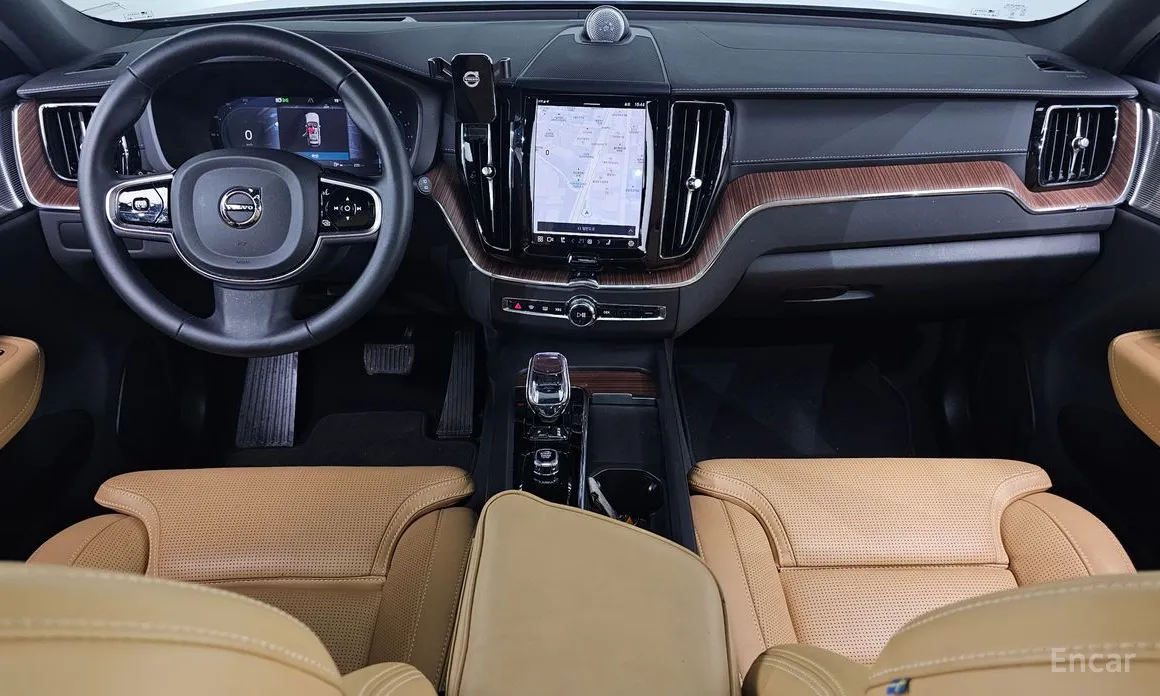 Фото 7 - Volvo XC60