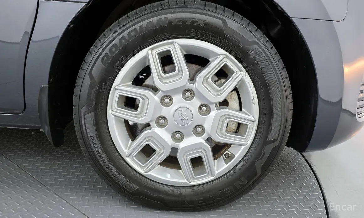 Фото 5 - Hyundai Staria