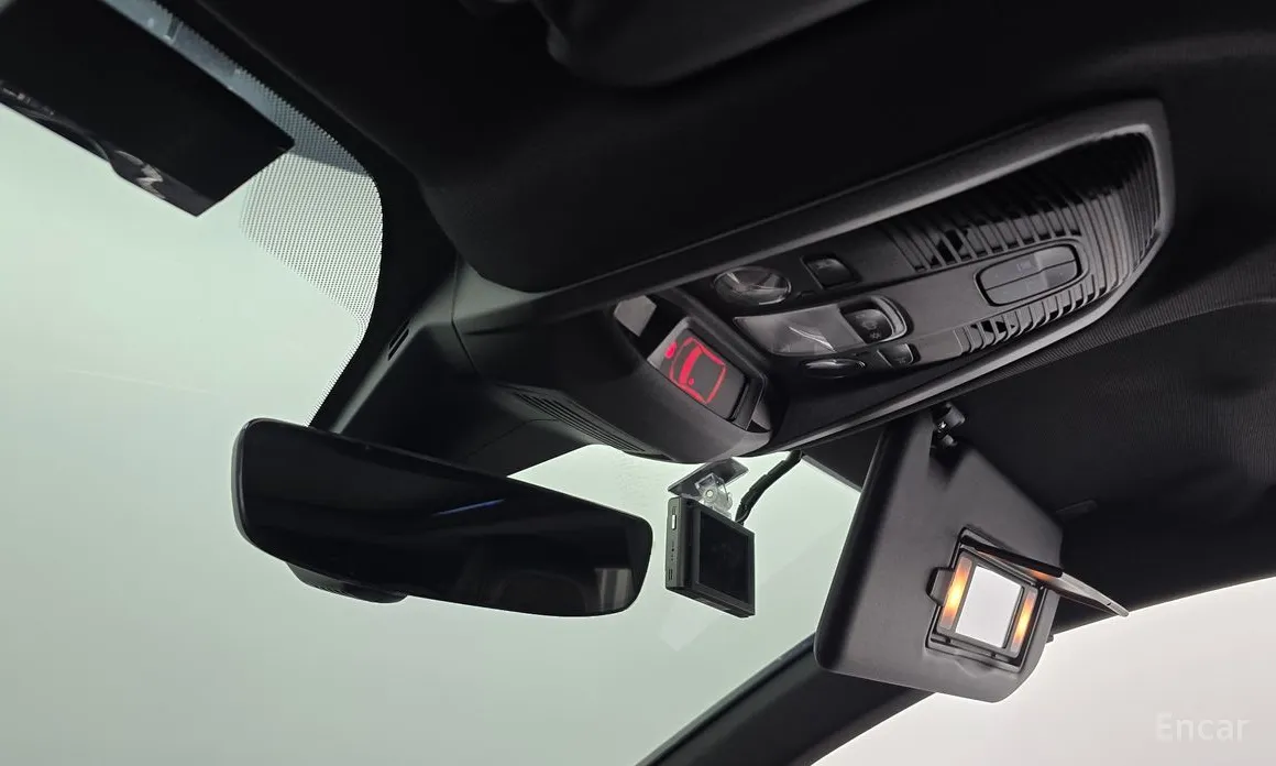 Фото 18 - Peugeot 5008