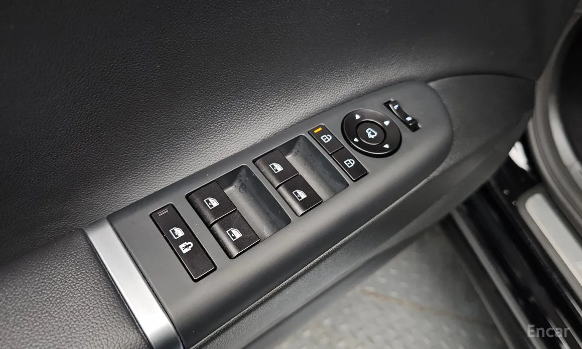 Фото 18 - Hyundai Grandeur