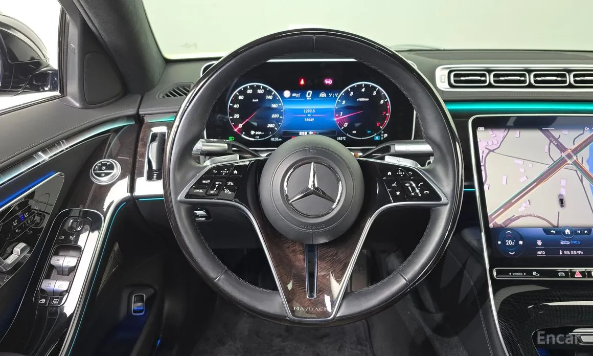 Фото 13 - Mercedes-Benz S-Class