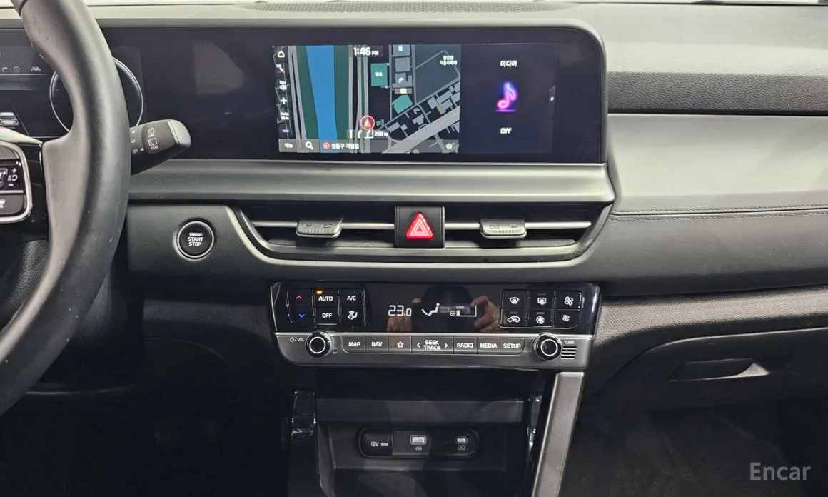 Фото 14 - Kia Seltos