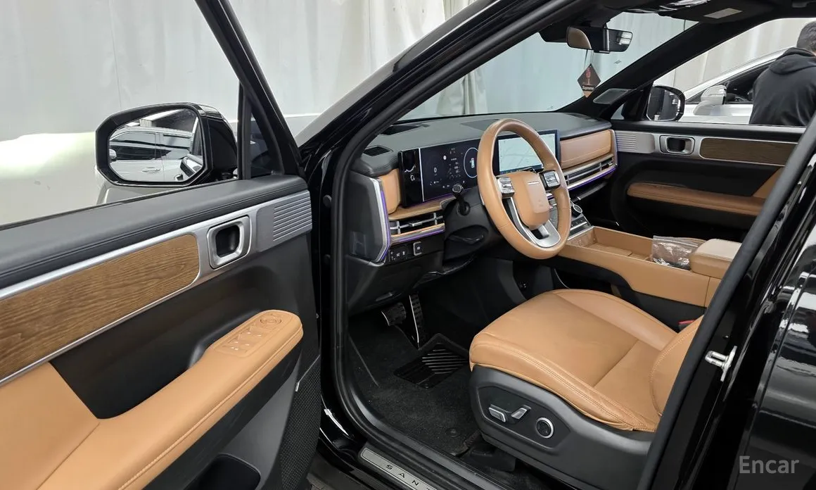 Фото 10 - Hyundai Santa Fe