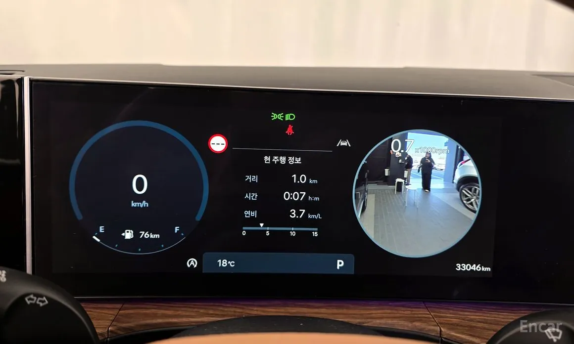 Фото 8 - Hyundai Santa Fe