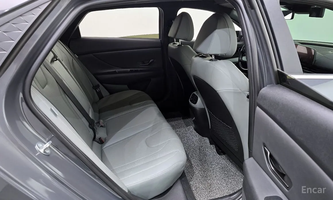 Фото 13 - Hyundai Avante