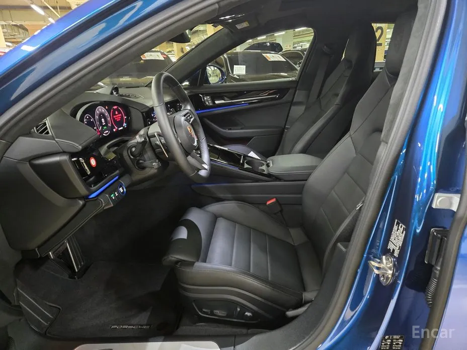 Фото 9 - Porsche Panamera