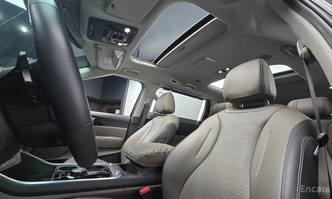 Фото 19 - Kia Carnival