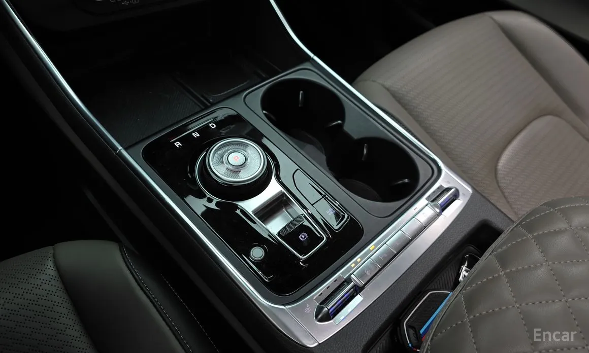 Фото 9 - Kia Carnival