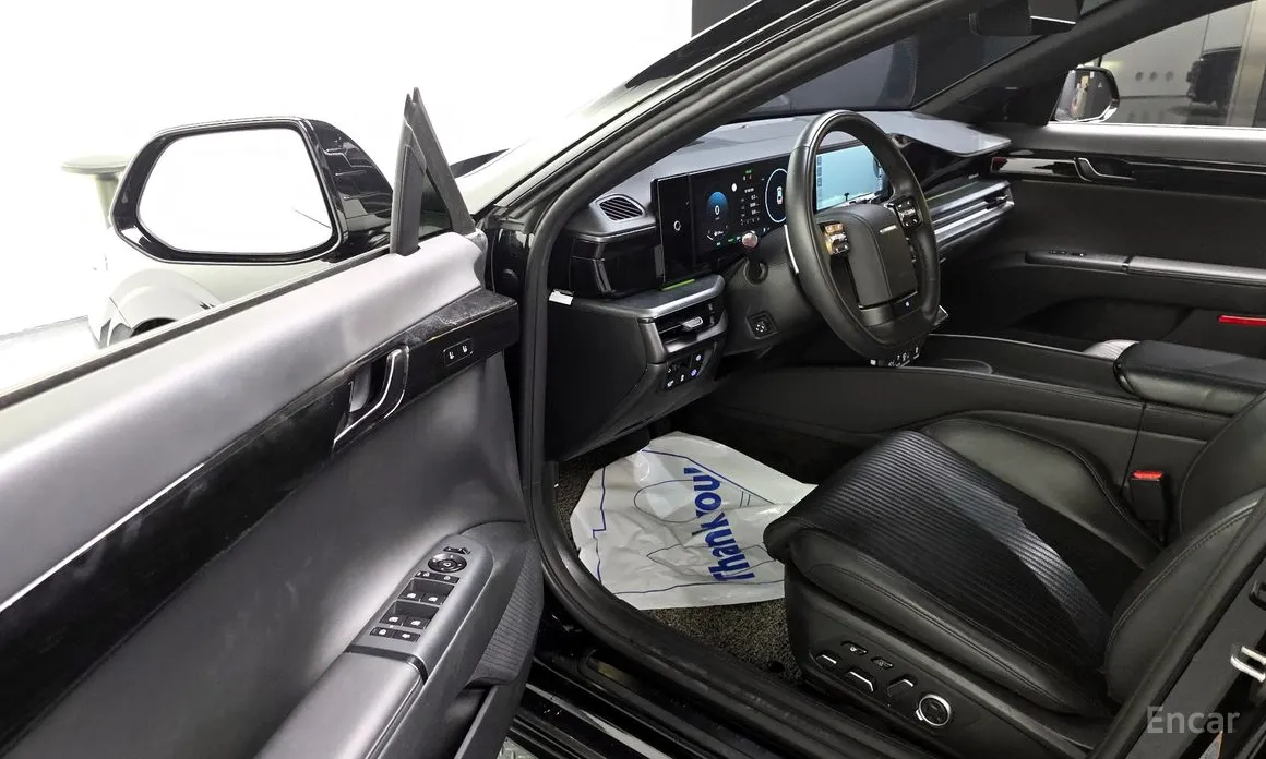 Фото 10 - Hyundai Grandeur