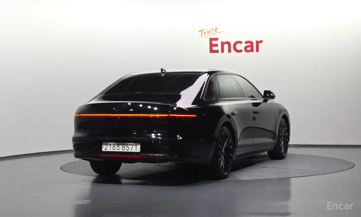 Фото 2 - Hyundai Grandeur