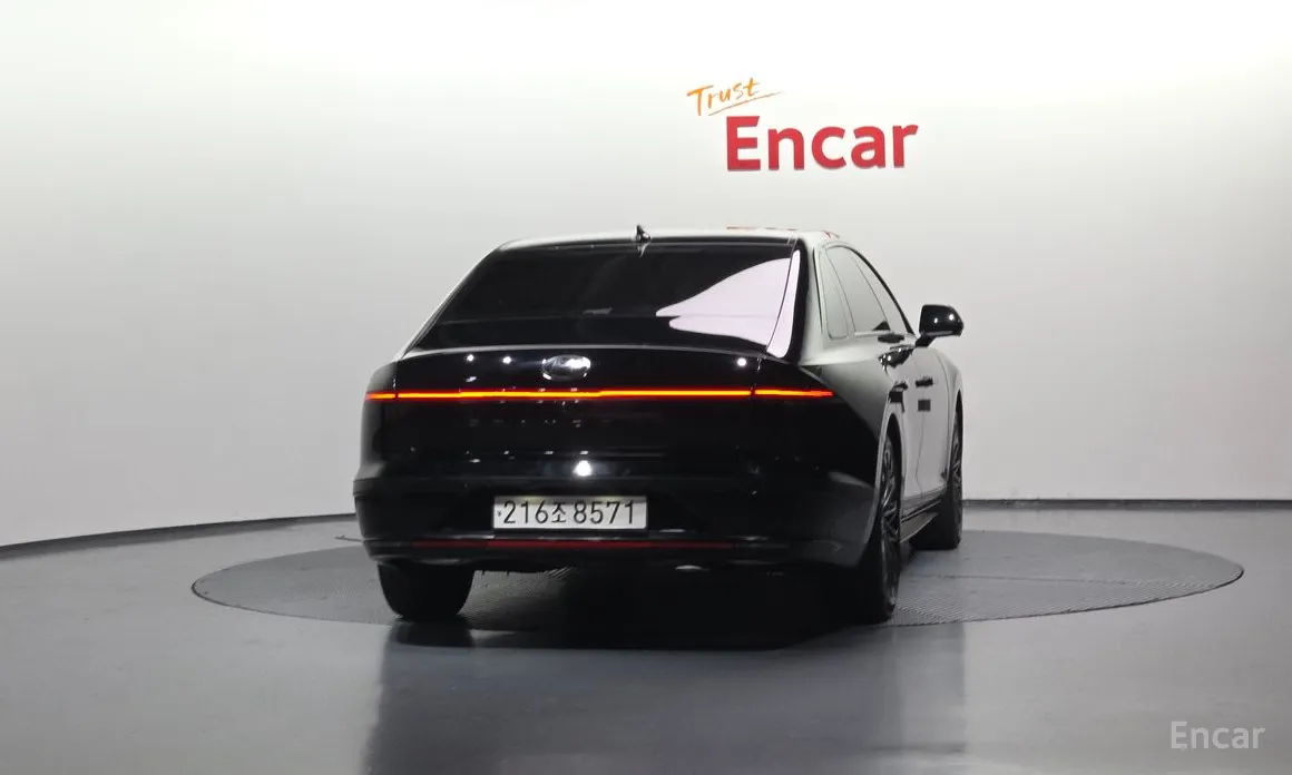 Фото 4 - Hyundai Grandeur