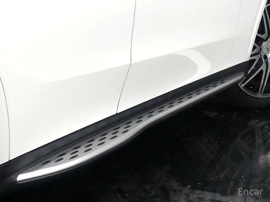 Фото 12 - Mercedes-Benz GLC-Class