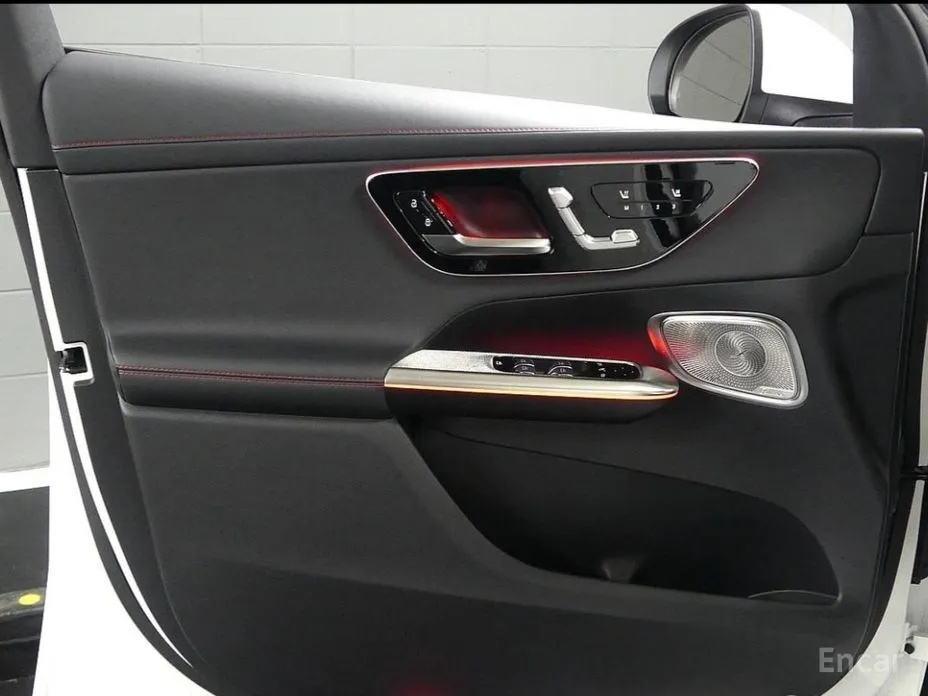 Фото 13 - Mercedes-Benz GLC-Class