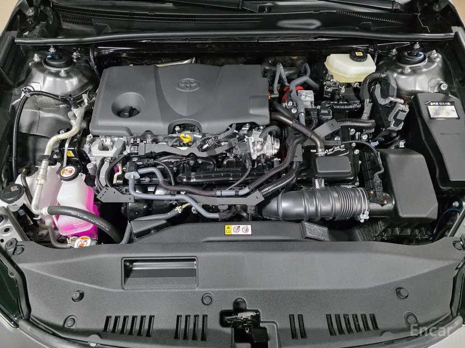 Фото 6 - Toyota Camry