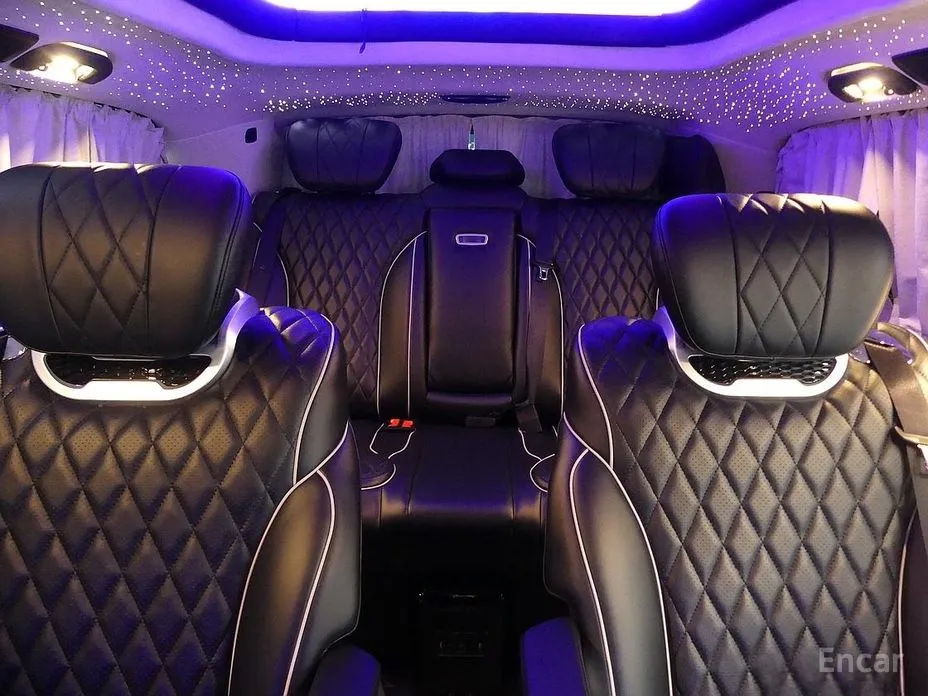 Фото 13 - Mercedes-Benz V-Class