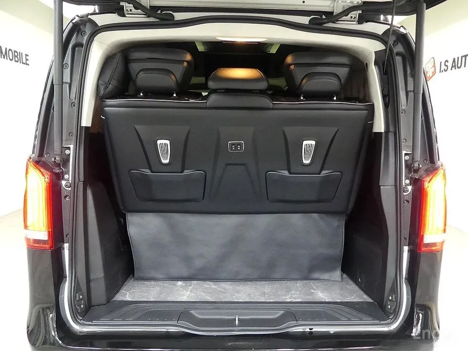 Фото 7 - Mercedes-Benz V-Class