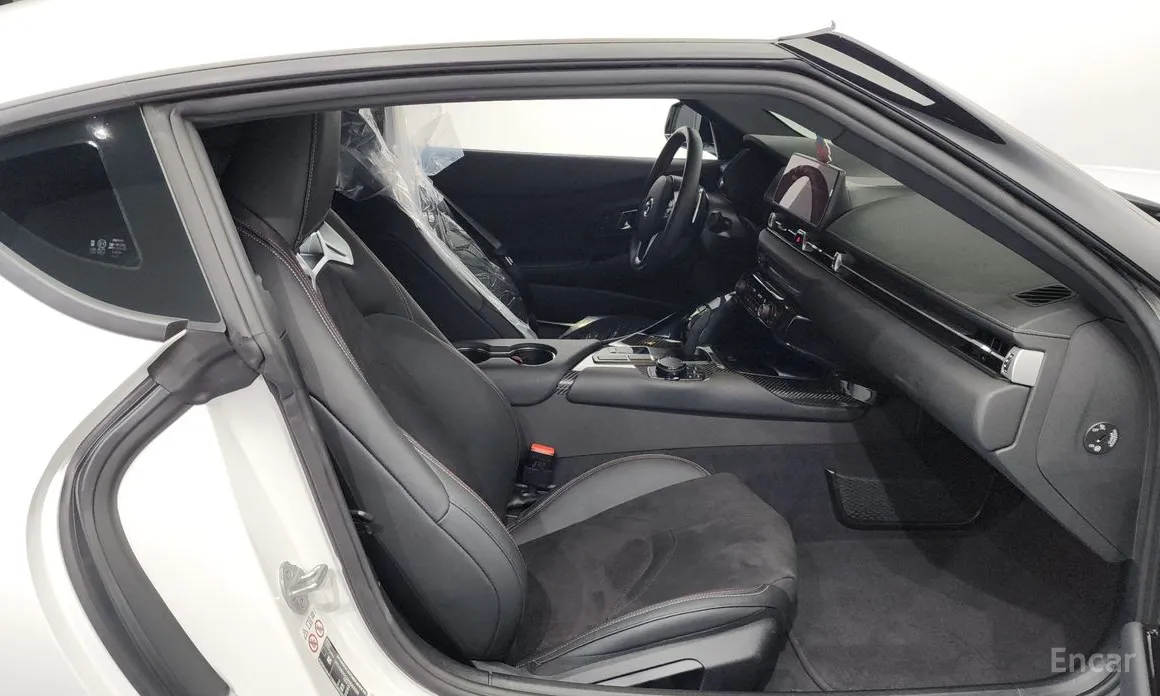 Фото 11 - Toyota Supra