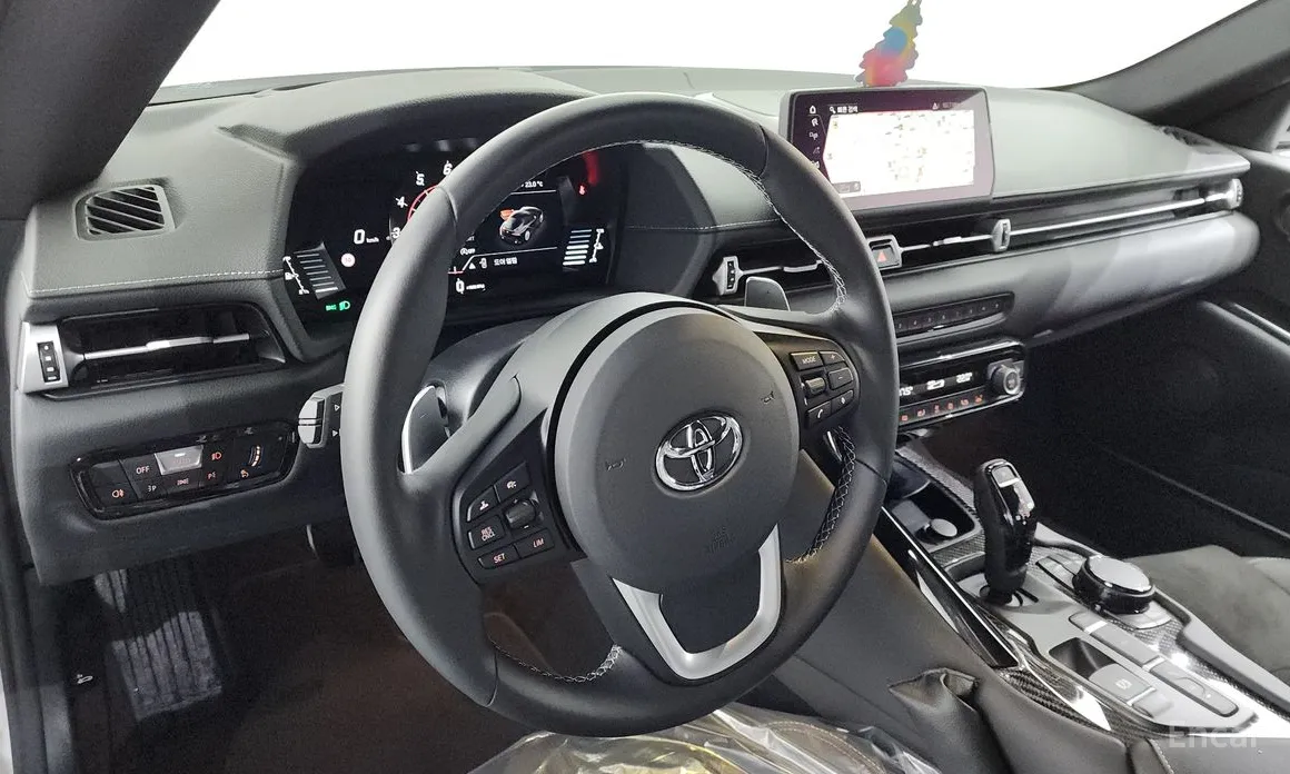 Фото 12 - Toyota Supra