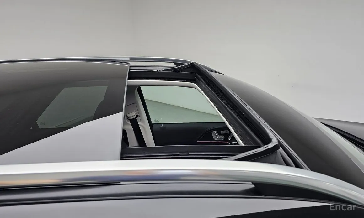 Фото 12 - Mercedes-Benz GLE-Class