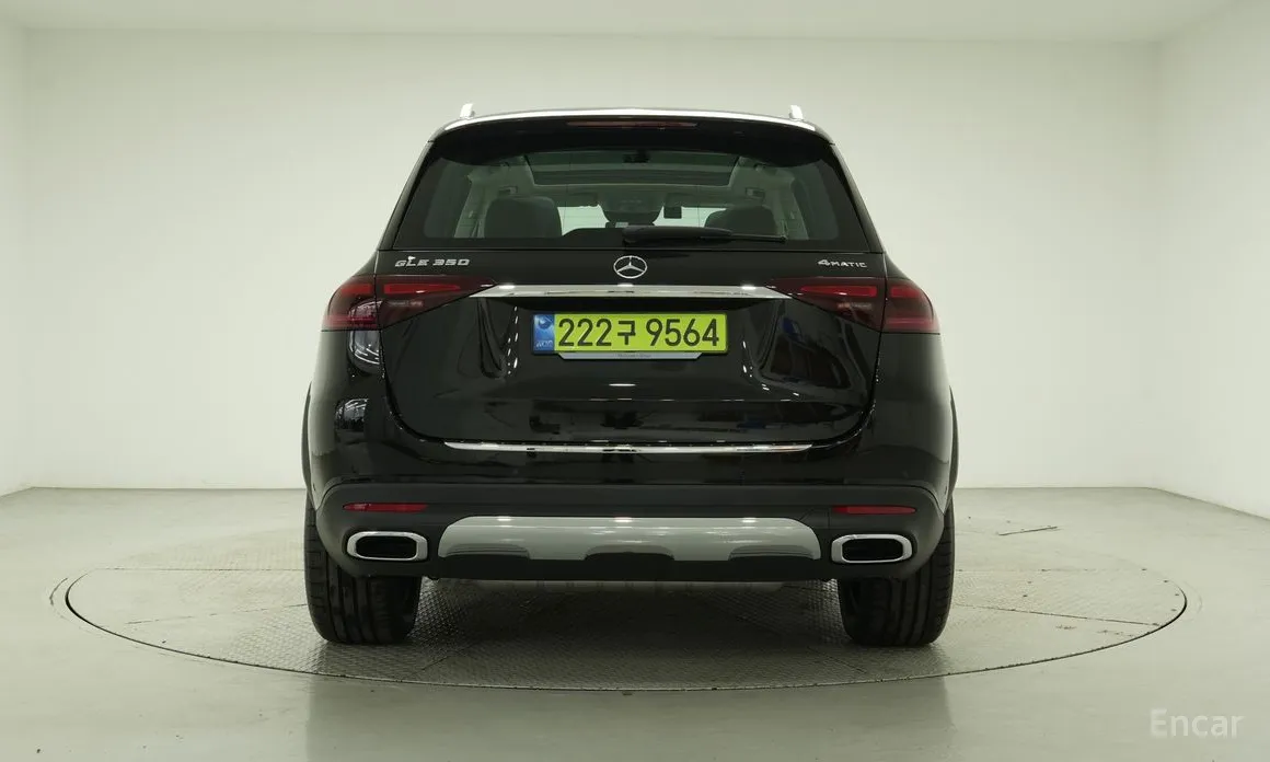 Фото 4 - Mercedes-Benz GLE-Class