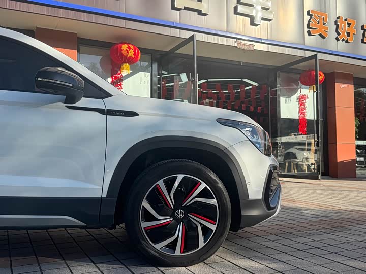 Фото 6 - Volkswagen Tharu