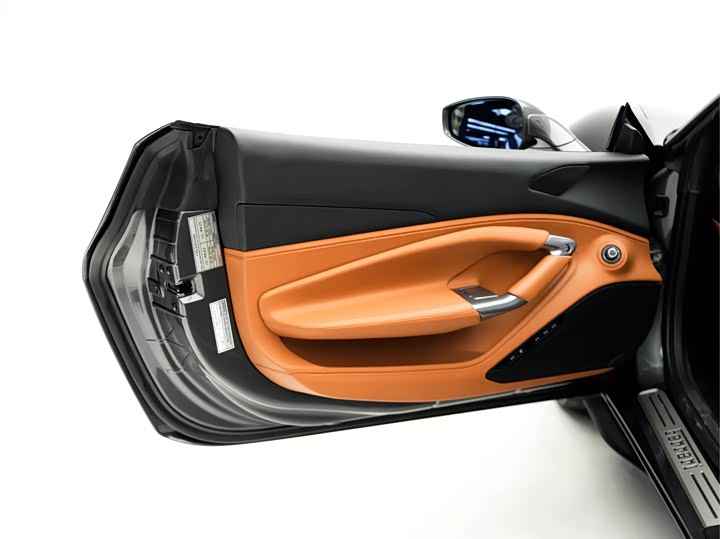 Фото 14 - Ferrari F8