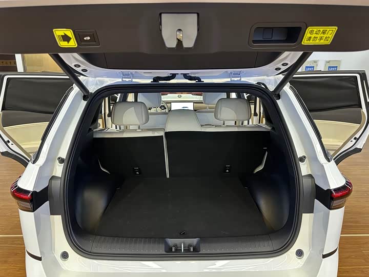 Фото 24 - Toyota bZ3X