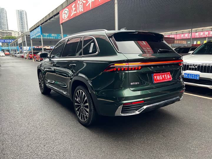 Фото 21 - Geely Monjaro