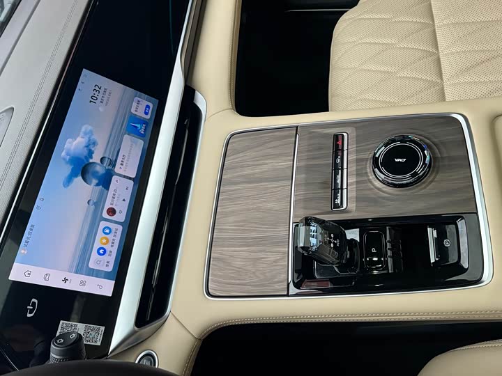 Фото 5 - Geely Monjaro