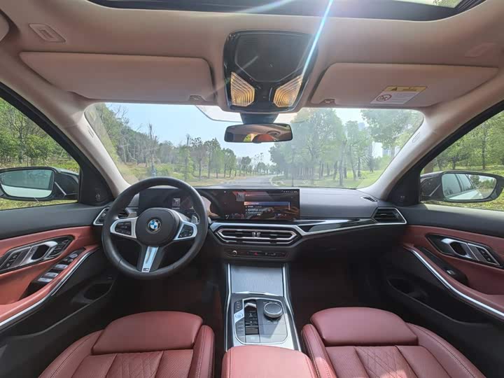 Фото 24 - BMW 3 Series