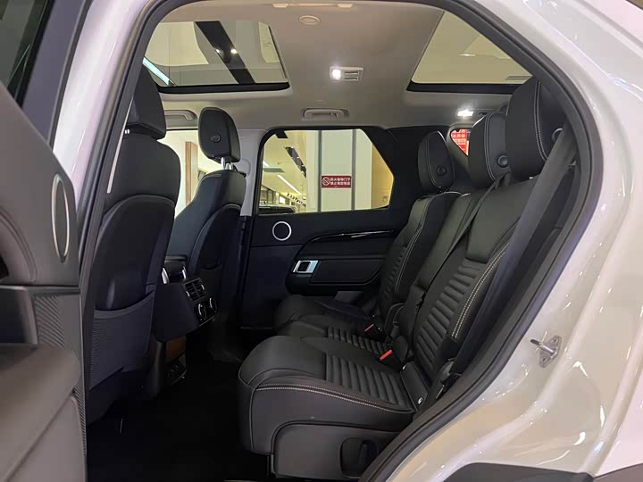 Фото 13 - Land Rover Discovery