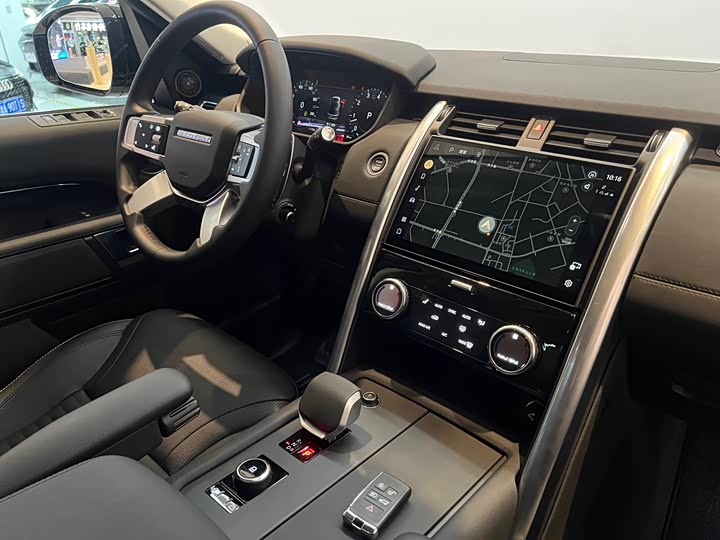 Фото 26 - Land Rover Discovery