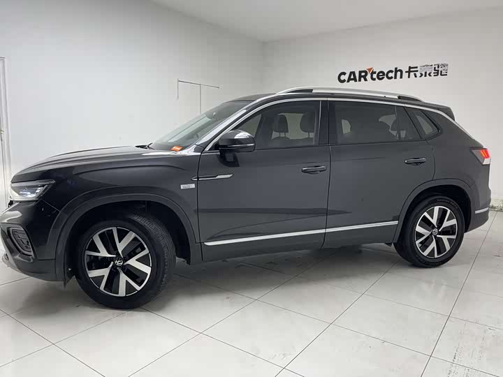 Фото 3 - Volkswagen Tayron