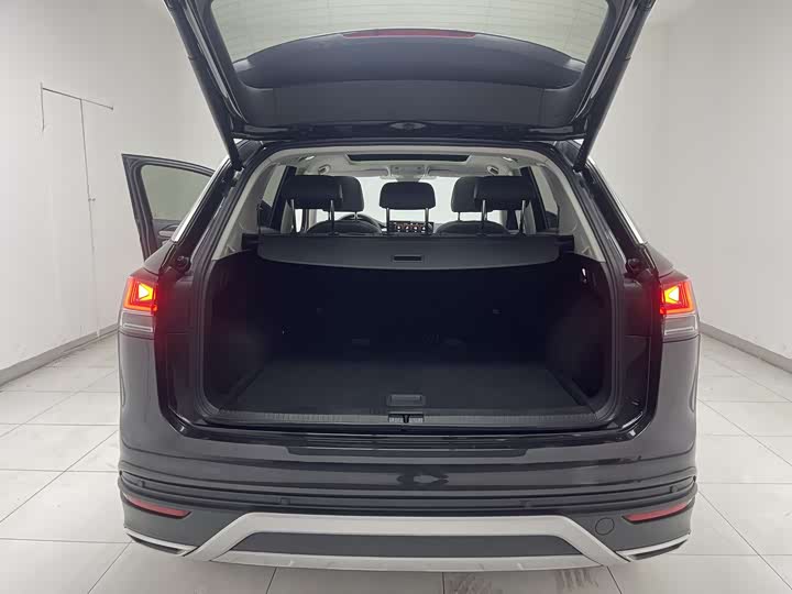 Фото 45 - Volkswagen Tayron