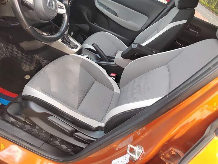 Фото 15 - Honda Life