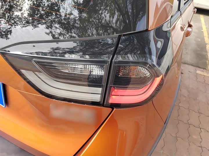 Фото 8 - Honda Life