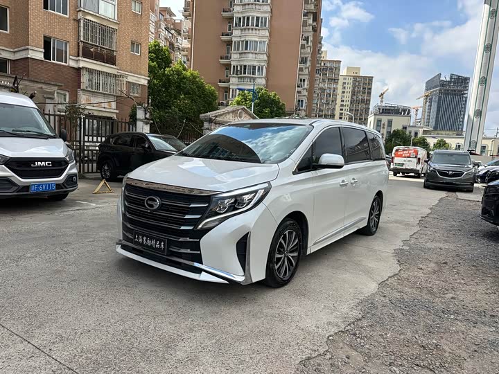 Фото 3 - GAC Trumpchi M8