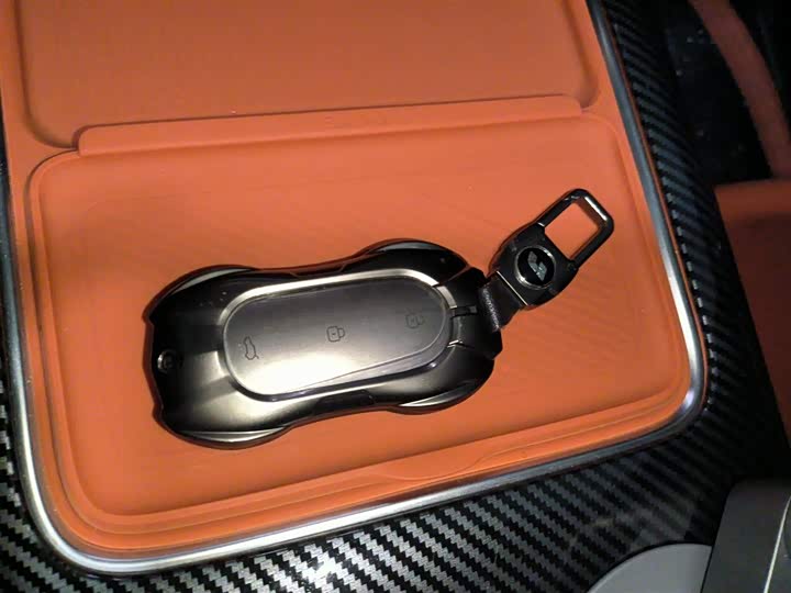 Фото 12 - LiXiang L9